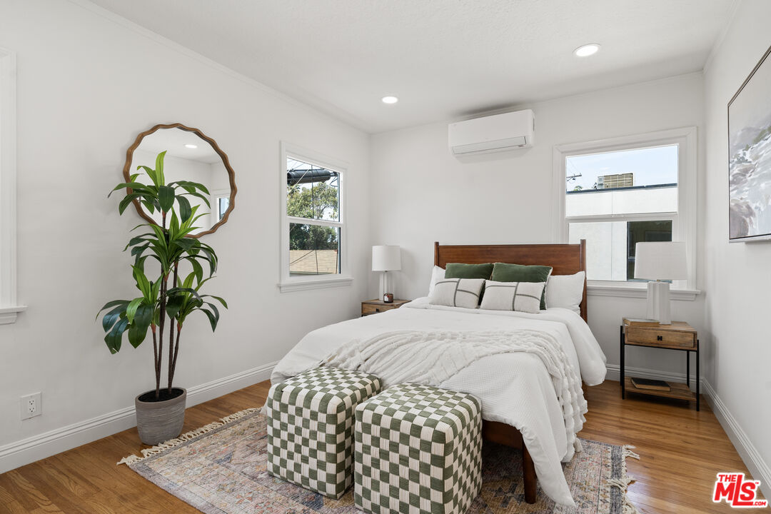 2941 Redondo Boulevard Los Angeles, CA 90016 - Photo 9 of 16