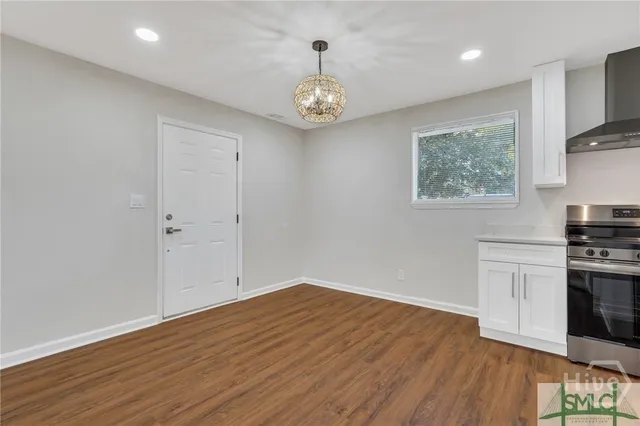 $1,925 | 206 Seminole Street, Savannah, GA 31406