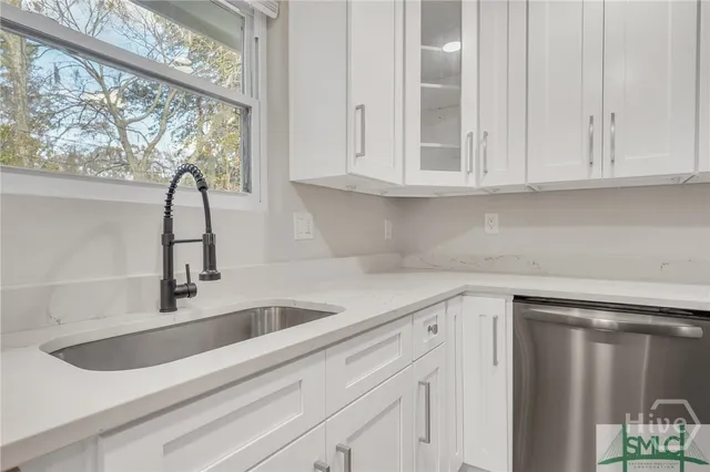 $1,925 | 206 Seminole Street, Savannah, GA 31406