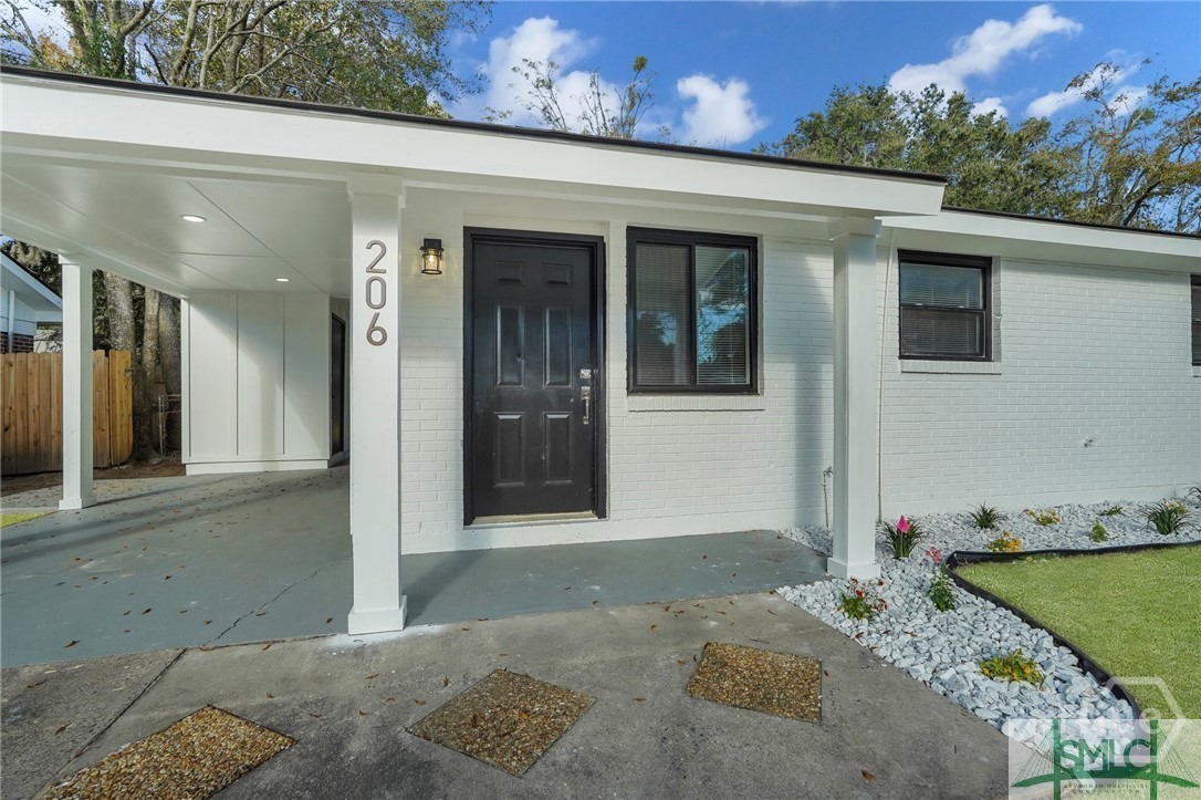 206 Seminole Street Savannah, GA 31406 - Photo 3 of 43