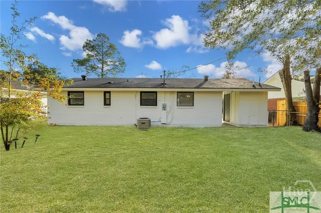 $1,925 | 206 Seminole Street, Savannah, GA 31406