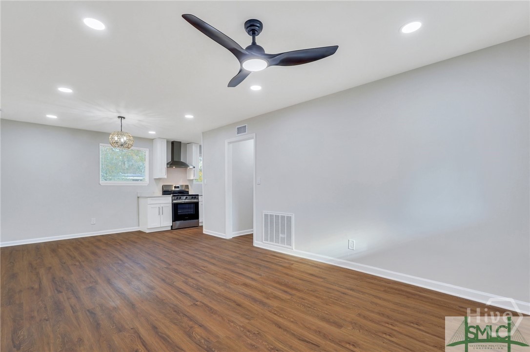 206 Seminole Street Savannah, GA 31406 - Photo 8 of 43