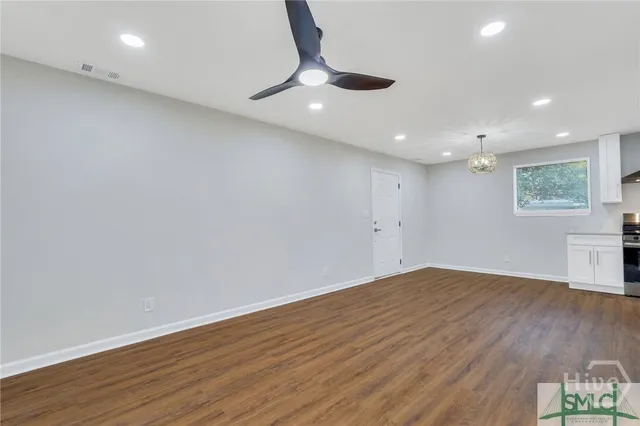 $1,925 | 206 Seminole Street, Savannah, GA 31406