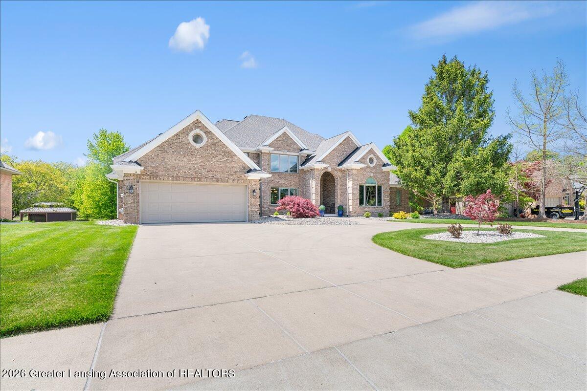 410 West Spring Meadows Lane Dewitt, MI 48820 - Photo 4 of 89 012-Media Jett - 15