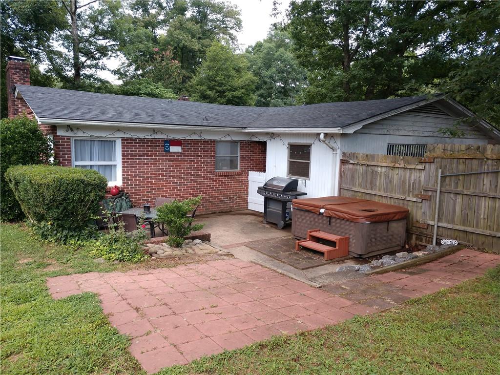3919 Idlewood Road Hickory, NC 28601 - Photo 36 of 46 Gallery Image 36