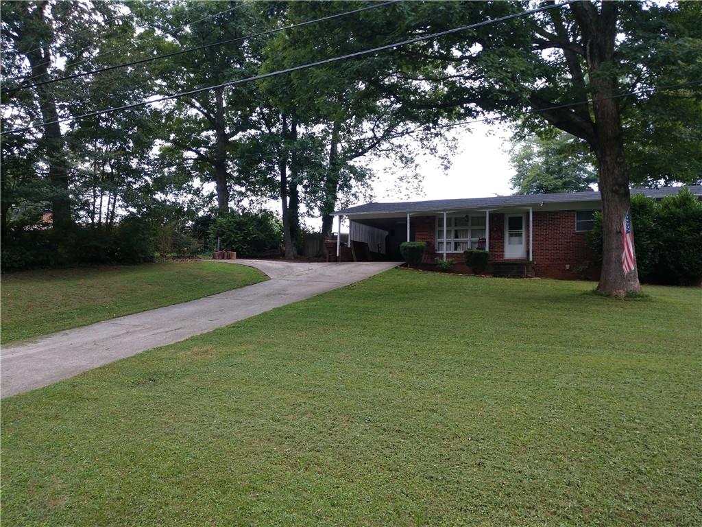 3919 Idlewood Road Hickory, NC 28601 - Photo 5 of 46 Gallery Image 5