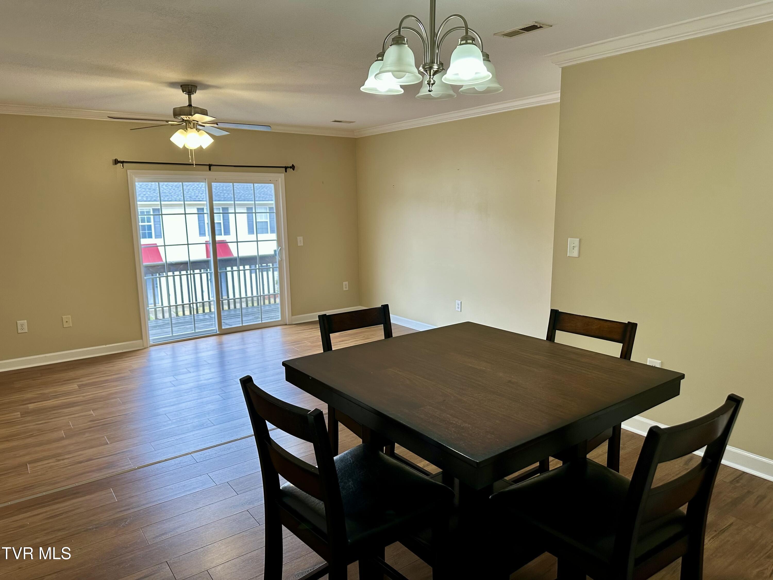 2201 Cherokee Road, Unit 18 Johnson City, TN 37604 - Photo 12 of 16 tempImageZE18Rz