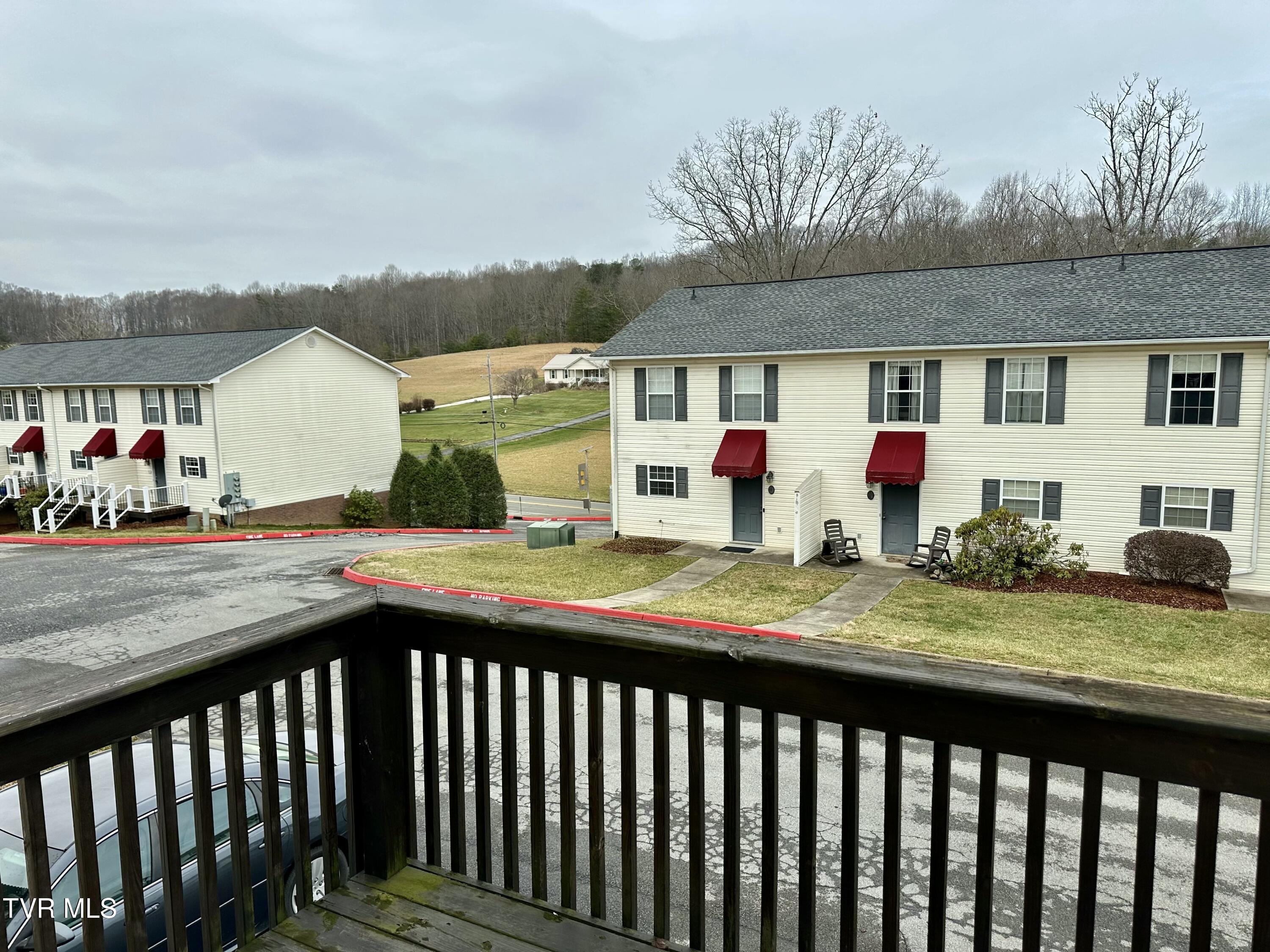 2201 Cherokee Road, Unit 18 Johnson City, TN 37604 - Photo 5 of 16 tempImageCDK76Y