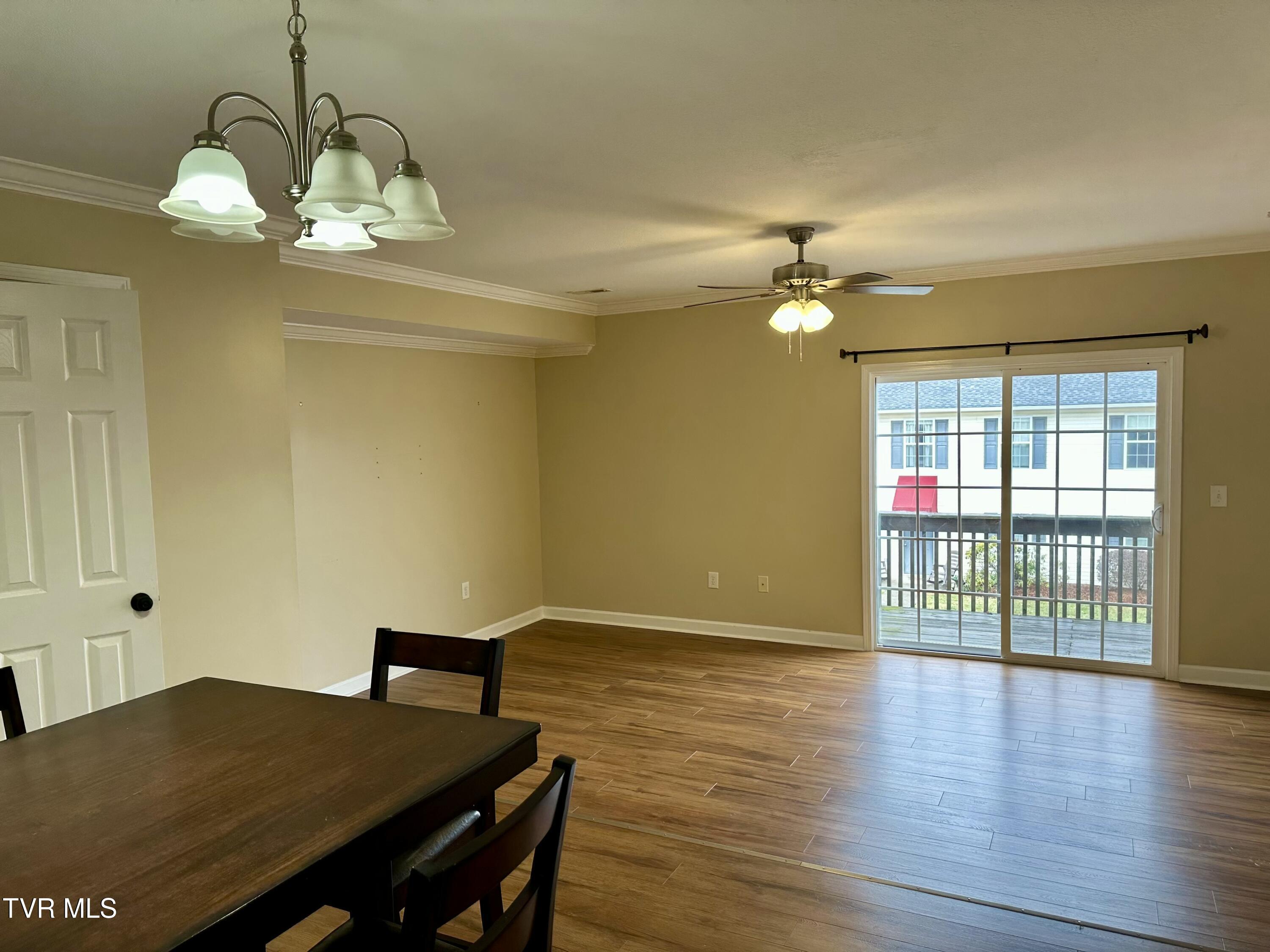 2201 Cherokee Road, Unit 18 Johnson City, TN 37604 - Photo 10 of 16 tempImageJOEnbq