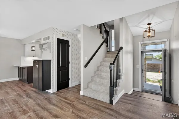 $260,000 | 102 Parc Forest Trail, Unit 8A, St. Charles, MO 63303