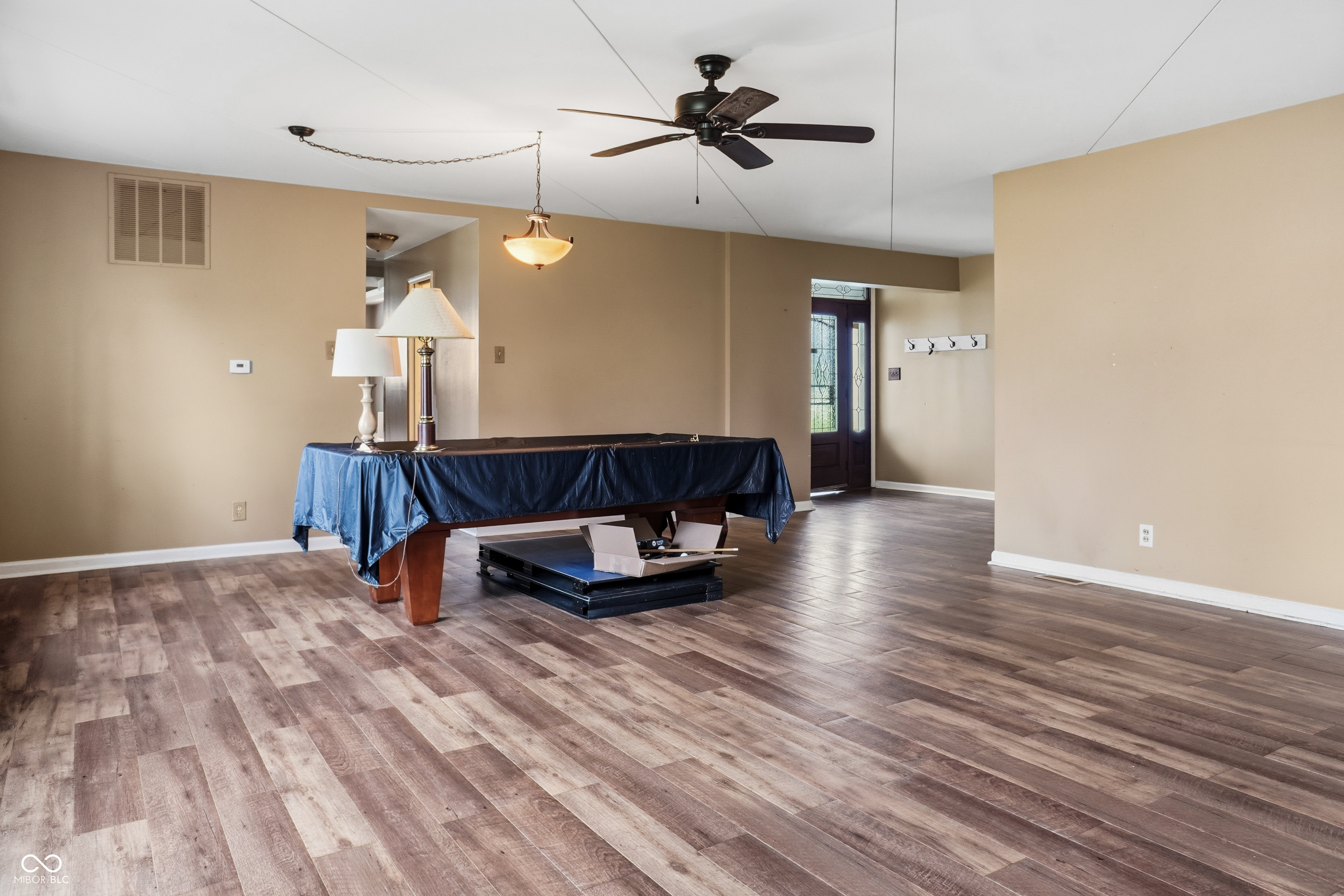 4633 Shelbyville Road Indianapolis, IN 46237 - Photo 6 of 21