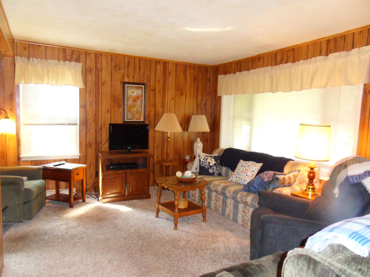 621 Dorr Avenue Rhinelander, WI 54501 - Photo 5 of 17 Gallery Image 5