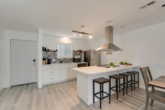 $675,000 | 6315 Hilltop Avenue, Panama City, FL 32408