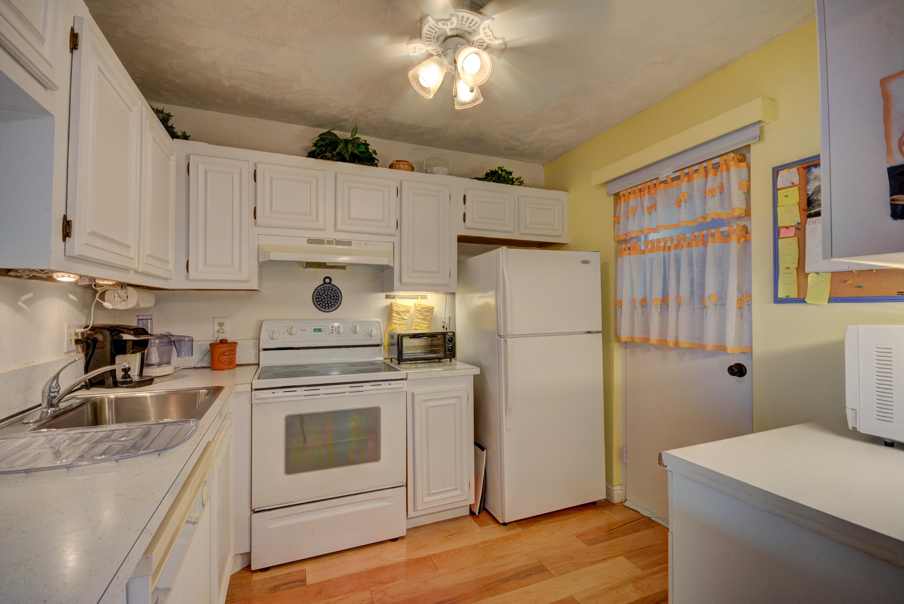6699 Northwest 2nd Avenue, Unit PH L Boca Raton, FL 33487 - Photo 15 of 27 RS 6699 NW 2nd Ave PH -L-10