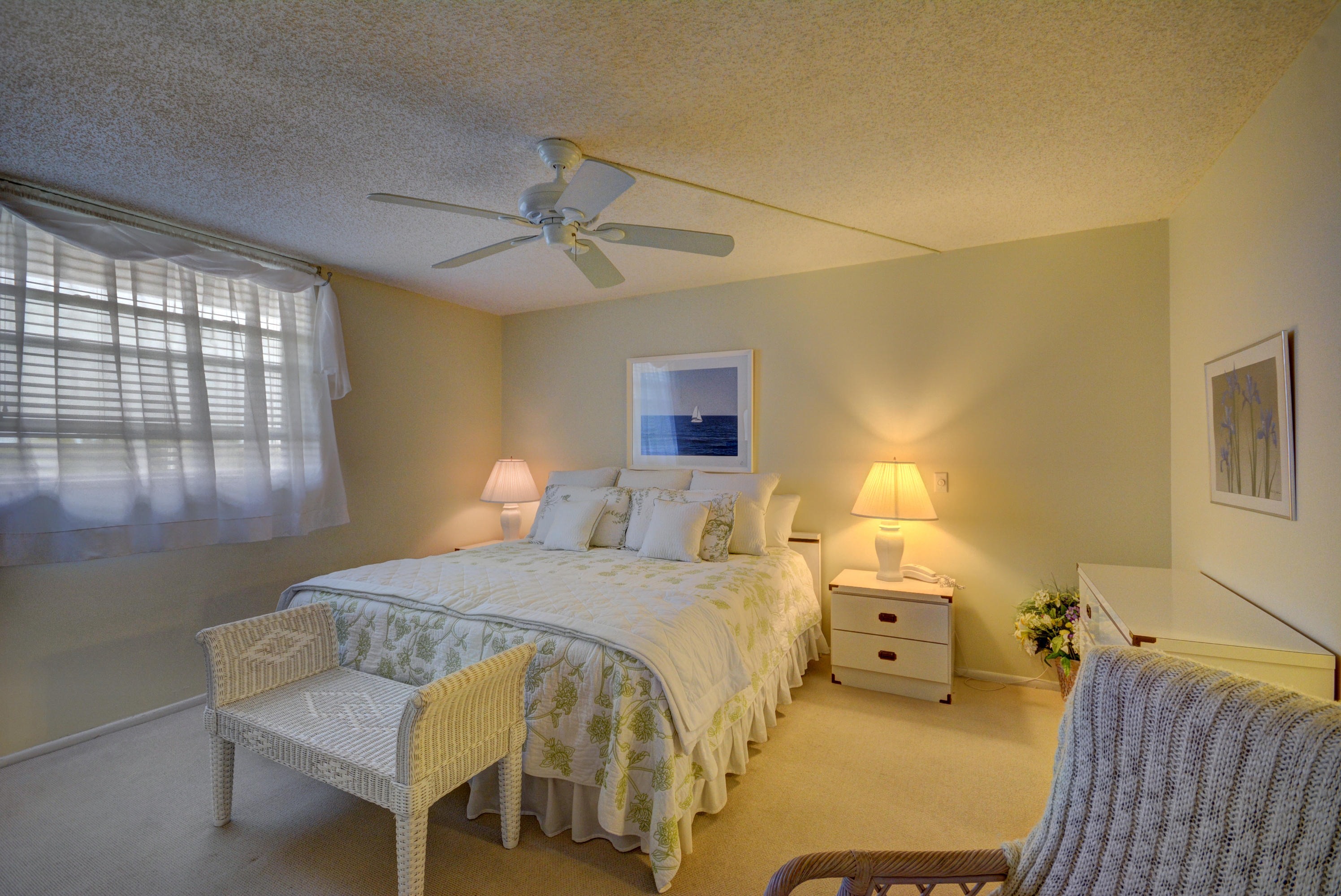 RS 6699 NW 2nd Ave PH -L-11
