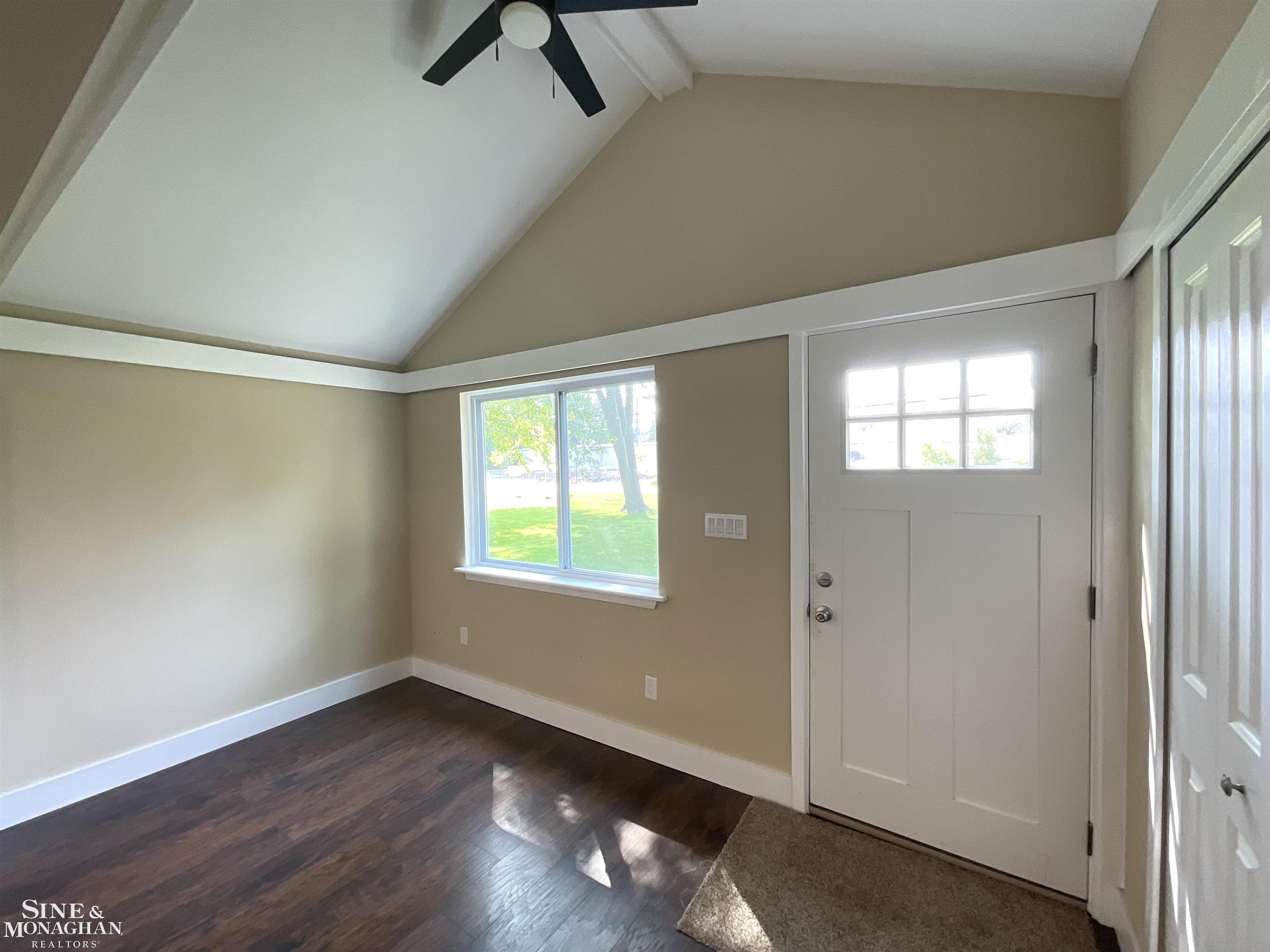 4628 Taft Road Algonac, MI 48001 - Photo 21 of 41 50119519-20.JPG