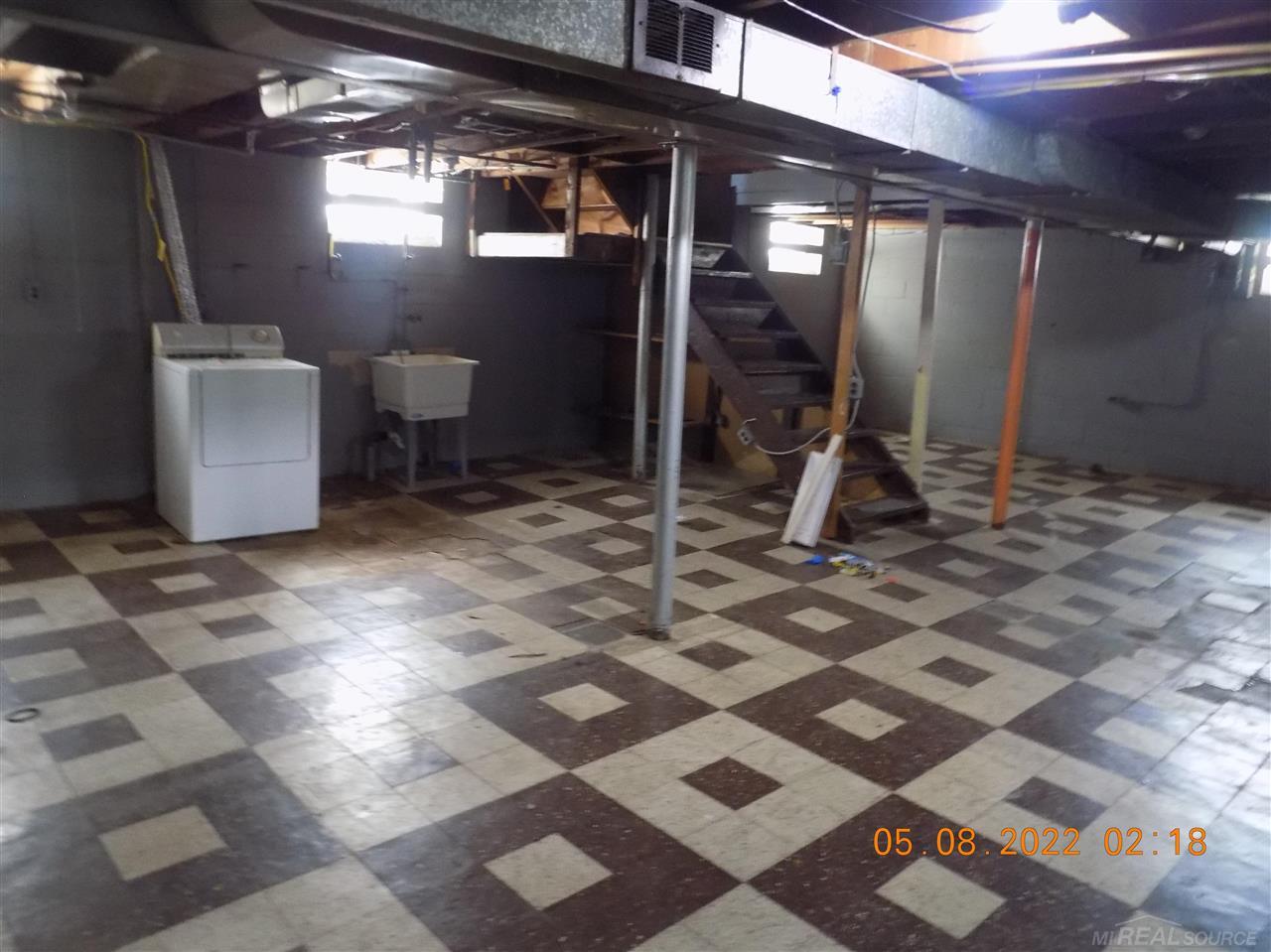 20411 Charest Street Detroit, MI 48234 - Photo 10 of 12