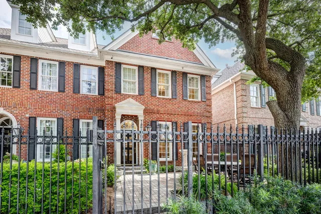 $5,100 | 5124 Chevy Chase Drive, Houston, TX 77056
