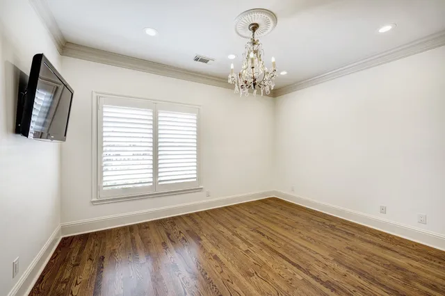 $5,100 | 5124 Chevy Chase Drive, Houston, TX 77056