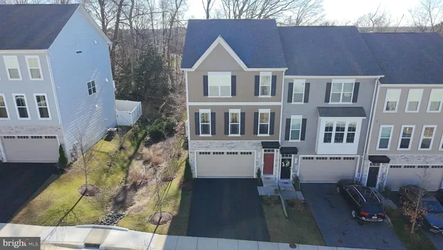 $3,300 | 585 Cross Chase Drive, Millersville, MD 21108