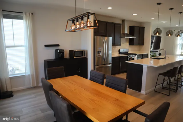 $3,300 | 585 Cross Chase Drive, Millersville, MD 21108