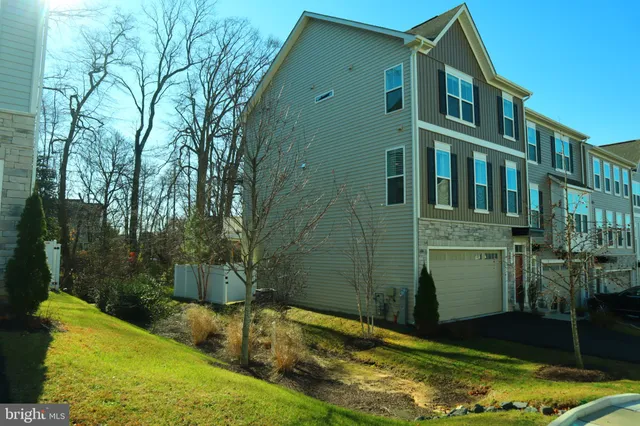 $3,300 | 585 Cross Chase Drive, Millersville, MD 21108