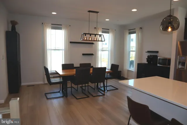 $3,300 | 585 Cross Chase Drive, Millersville, MD 21108