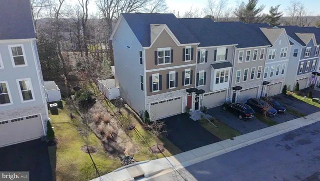 $3,300 | 585 Cross Chase Drive, Millersville, MD 21108