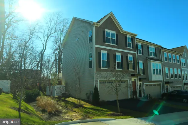 $3,300 | 585 Cross Chase Drive, Millersville, MD 21108