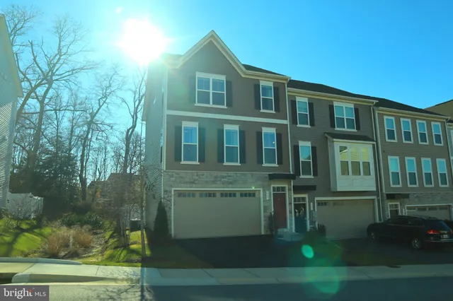 $3,300 | 585 Cross Chase Drive, Millersville, MD 21108