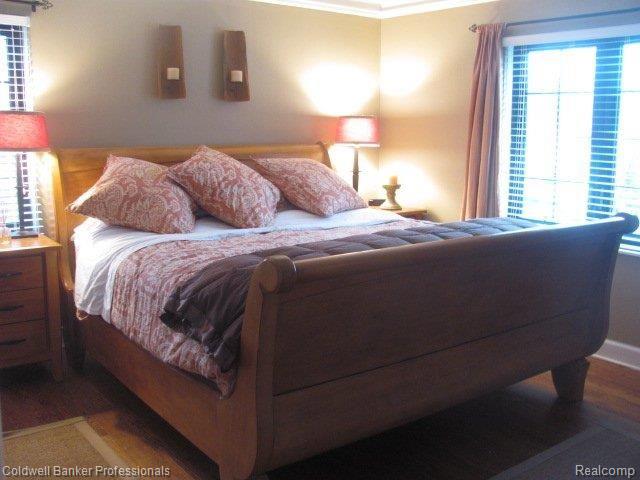339 Merriweather Road Grosse Pointe, MI 48236 - Photo 18 of 25 Master Bedroom