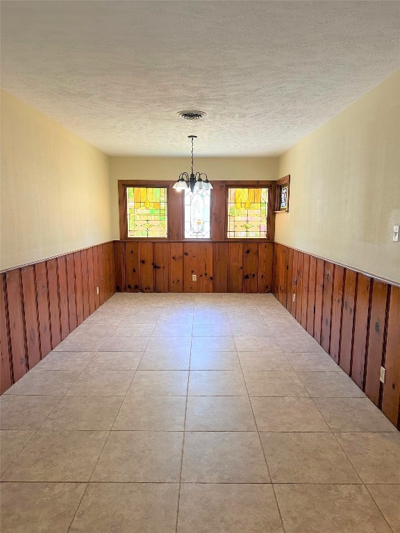 903 Lamonte Lane Houston, TX 77018 - Photo 11 of 36 a view of entryway with stairs
