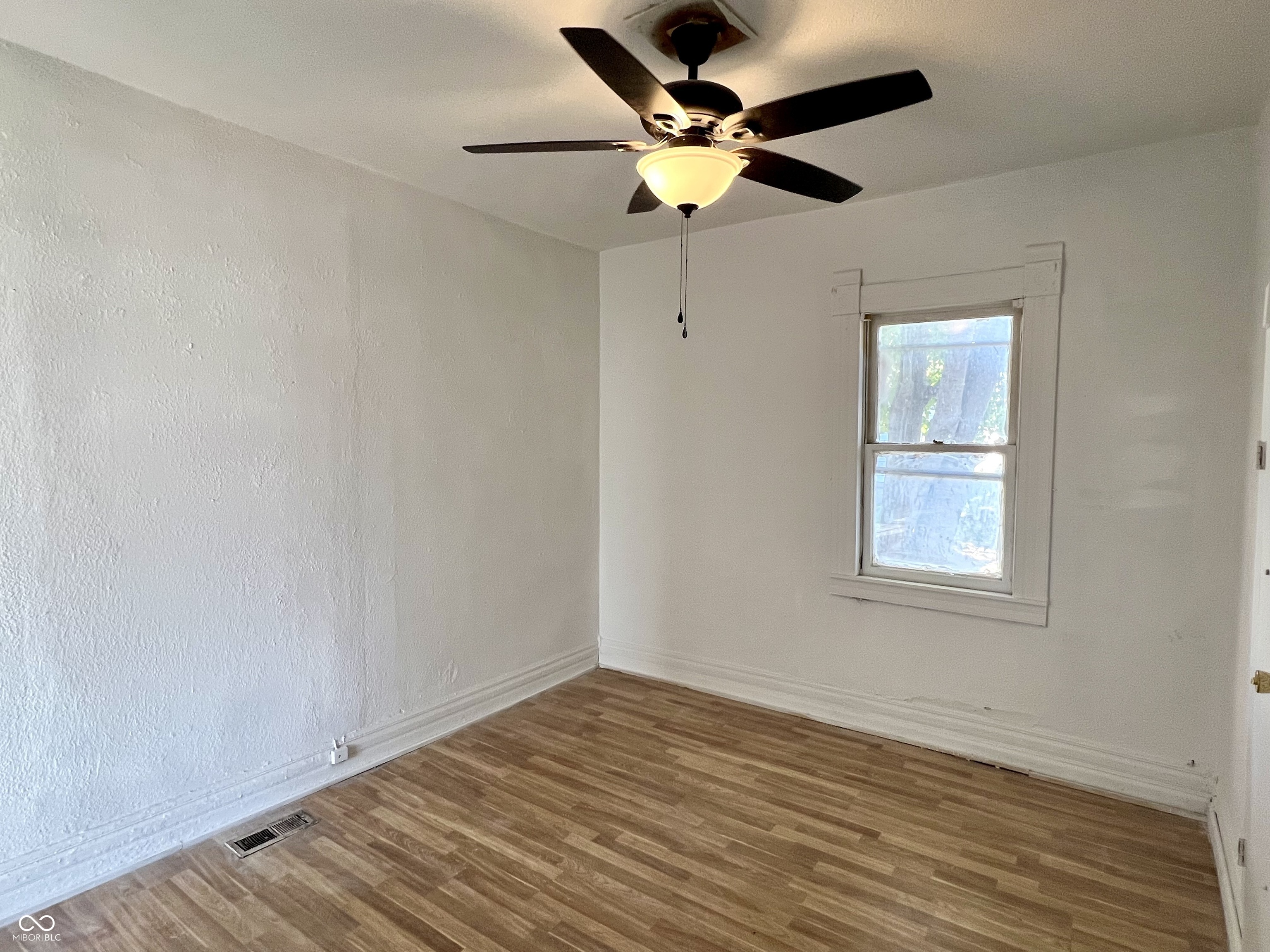 231 East South C Street Gas City, IN 46933 - Photo 13 of 22