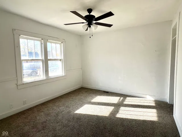 $1,050 | 231 East South C Street, Gas City, IN 46933