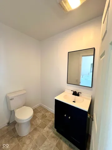 $1,050 | 231 East South C Street, Gas City, IN 46933