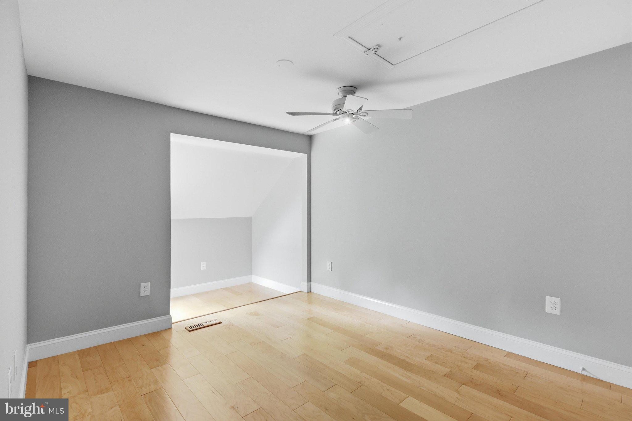 11092 Saffold Way Reston, VA 20190 - Photo 19 of 43 Gallery Image 19
