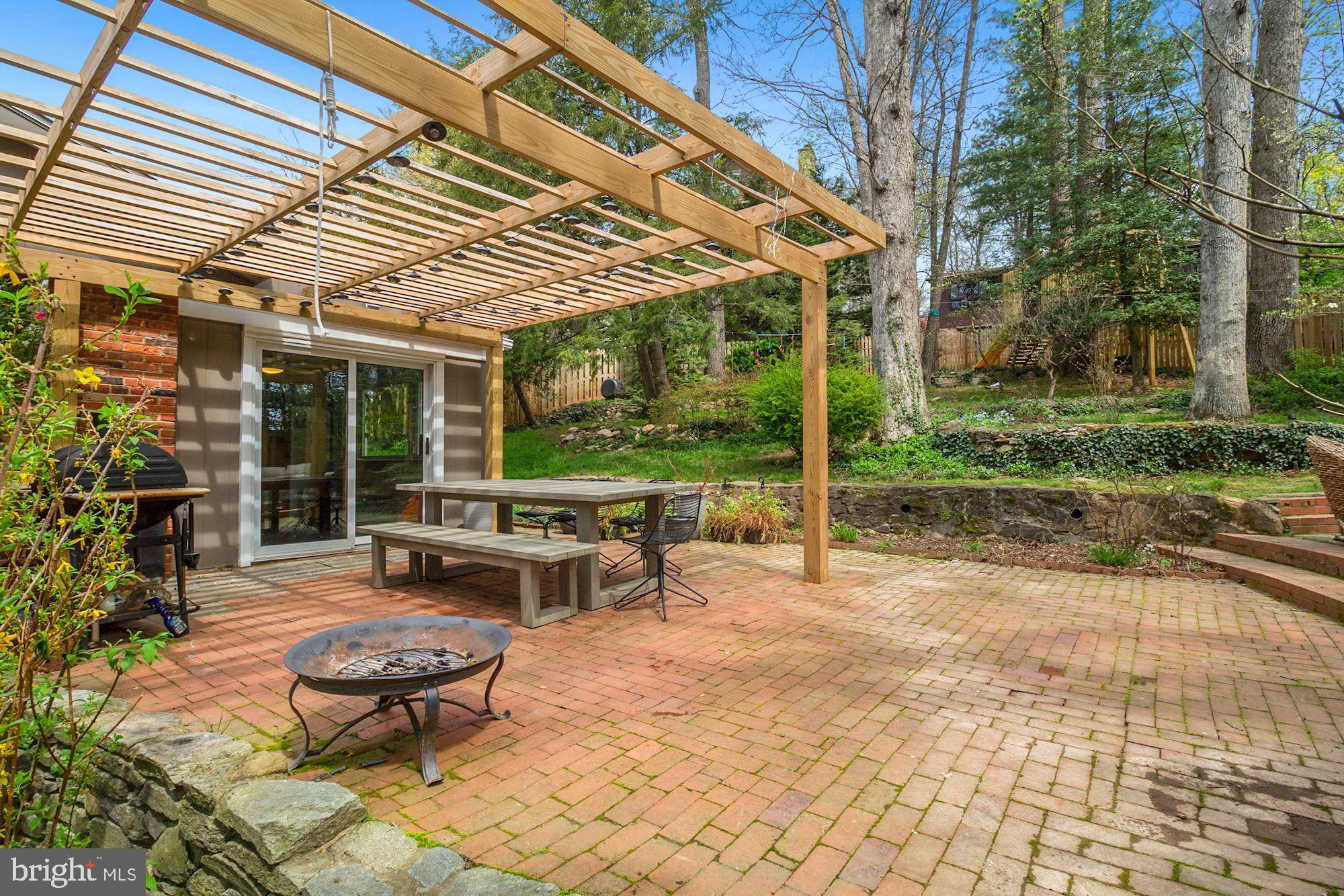 6303 East Halbert Road Bethesda, MD 20817 - Photo 32 of 39 Gallery Image 32