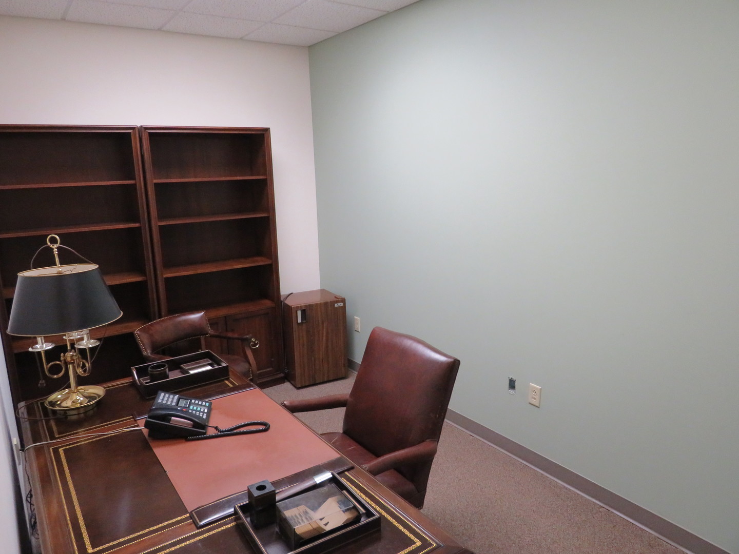 501 Oakley Avenue Streator, IL 61364 - Photo 26 of 40 a view of workspace room with wooden floor