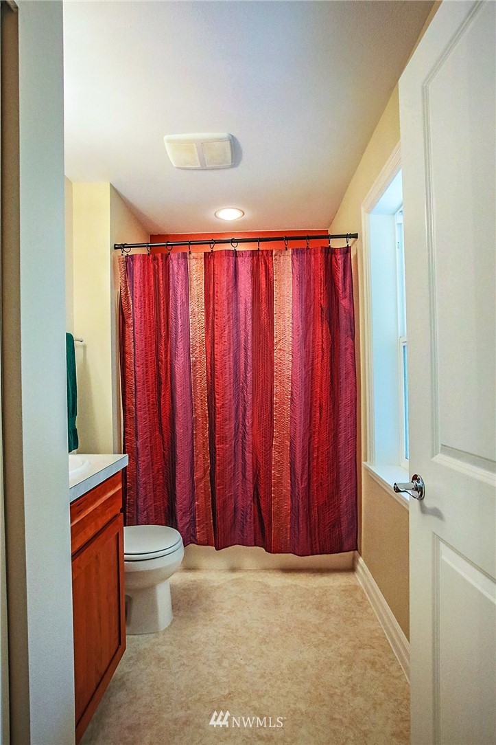 2219 Northeast Riddell Road Bremerton, WA 98310 - Photo 18 of 25 Gallery Image 18