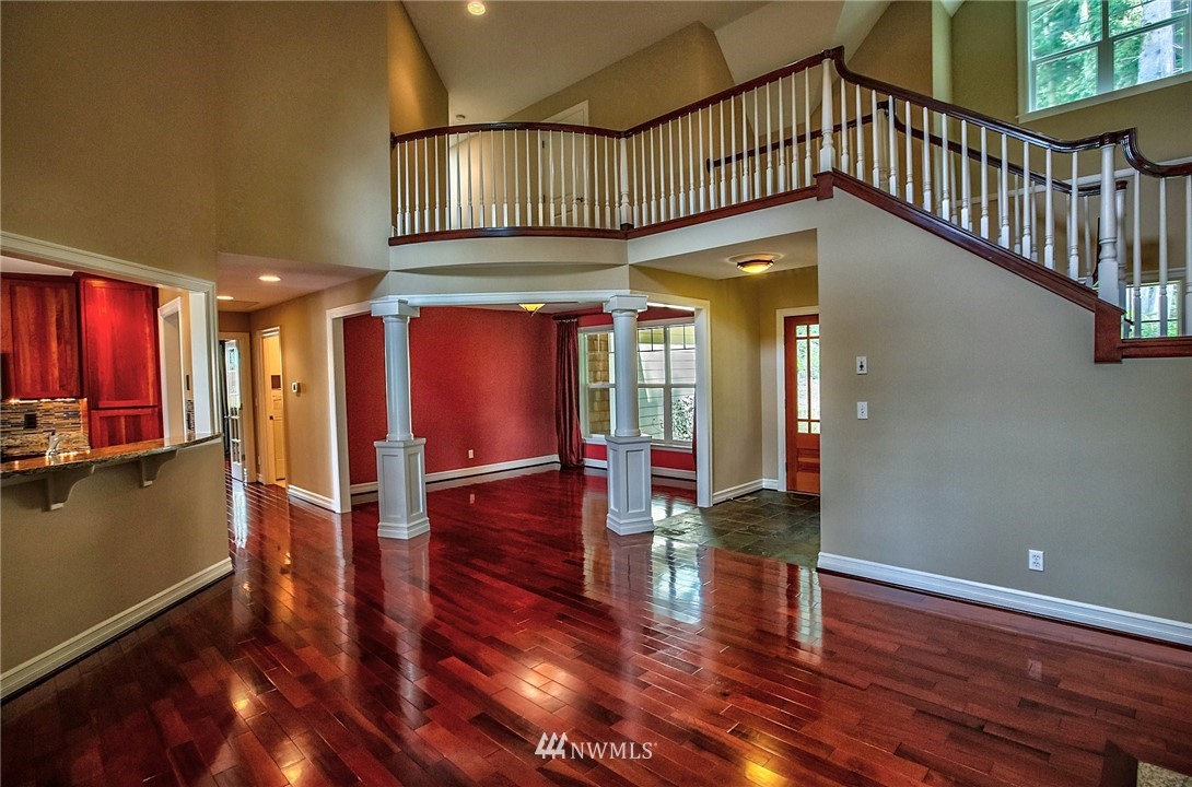 2219 Northeast Riddell Road Bremerton, WA 98310 - Photo 10 of 25 Gallery Image 10
