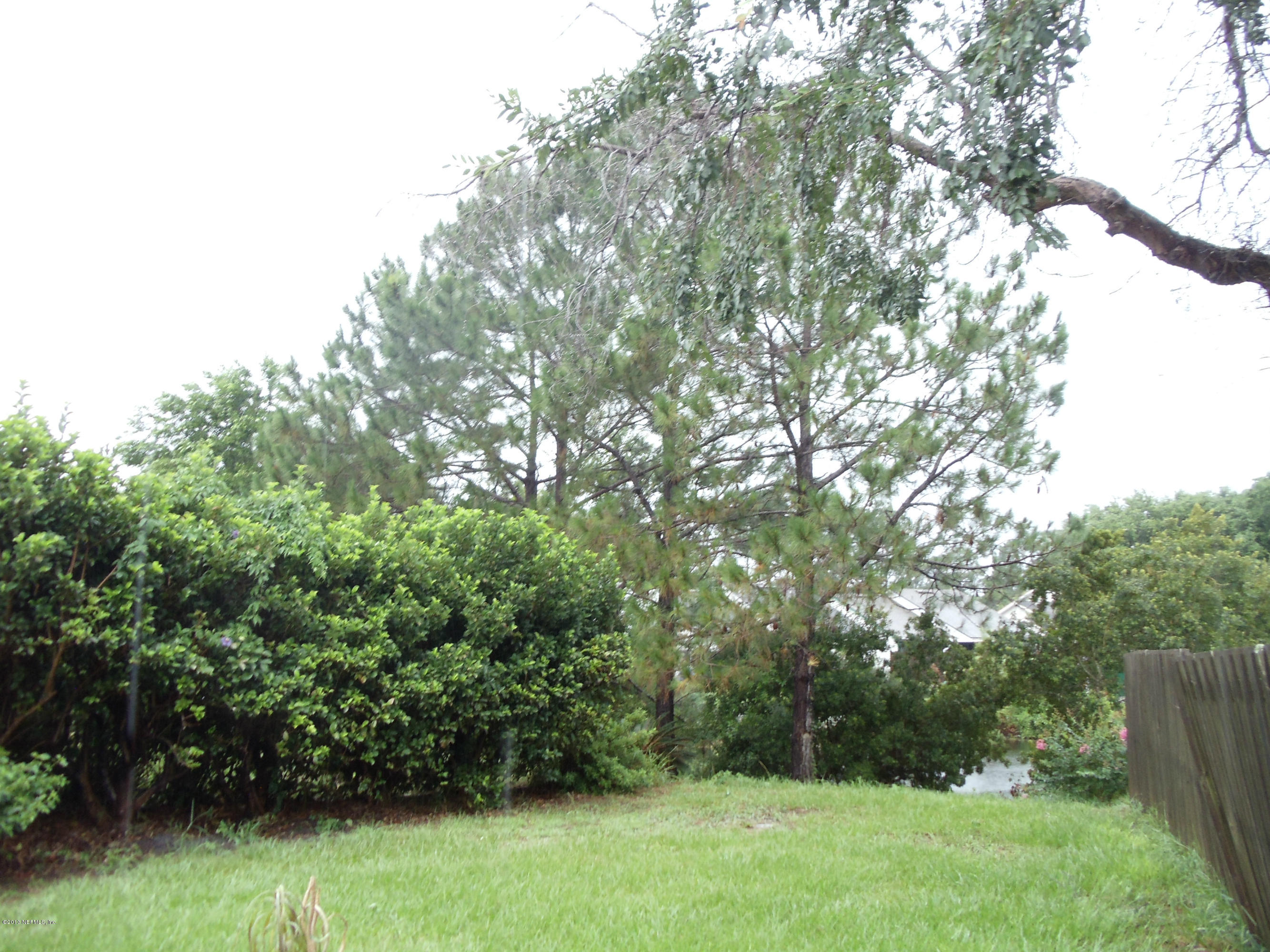 2462 Wattle Tree Road East Jacksonville, FL 32246 - Photo 16 of 35 a view of a garden