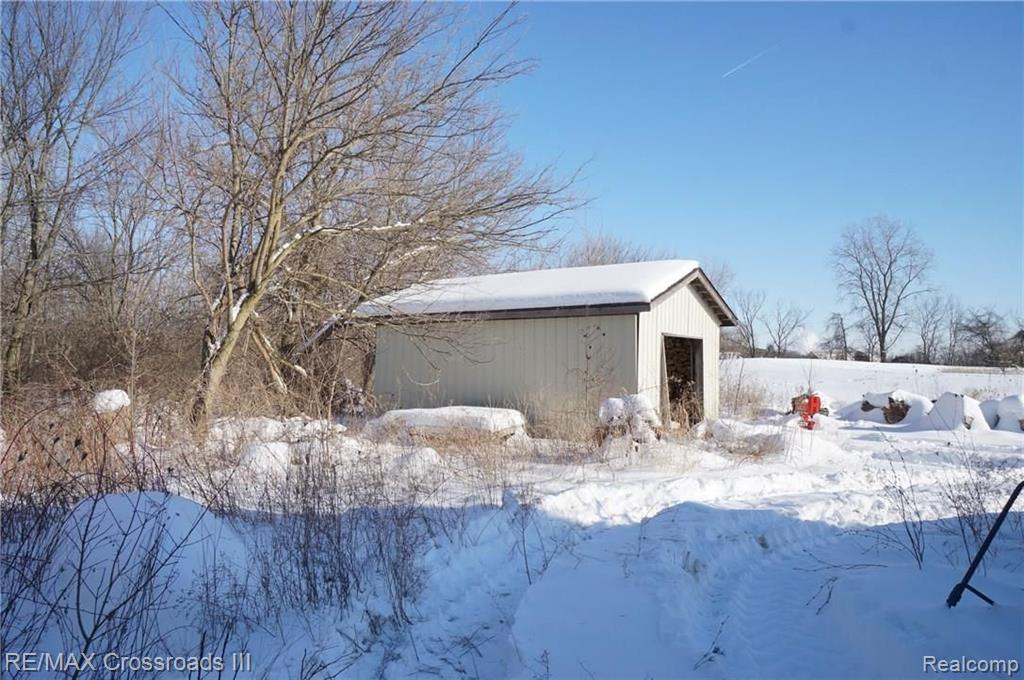 41860 Willow Road New Boston, MI 48164 - Photo 56 of 68 Gallery Image 56