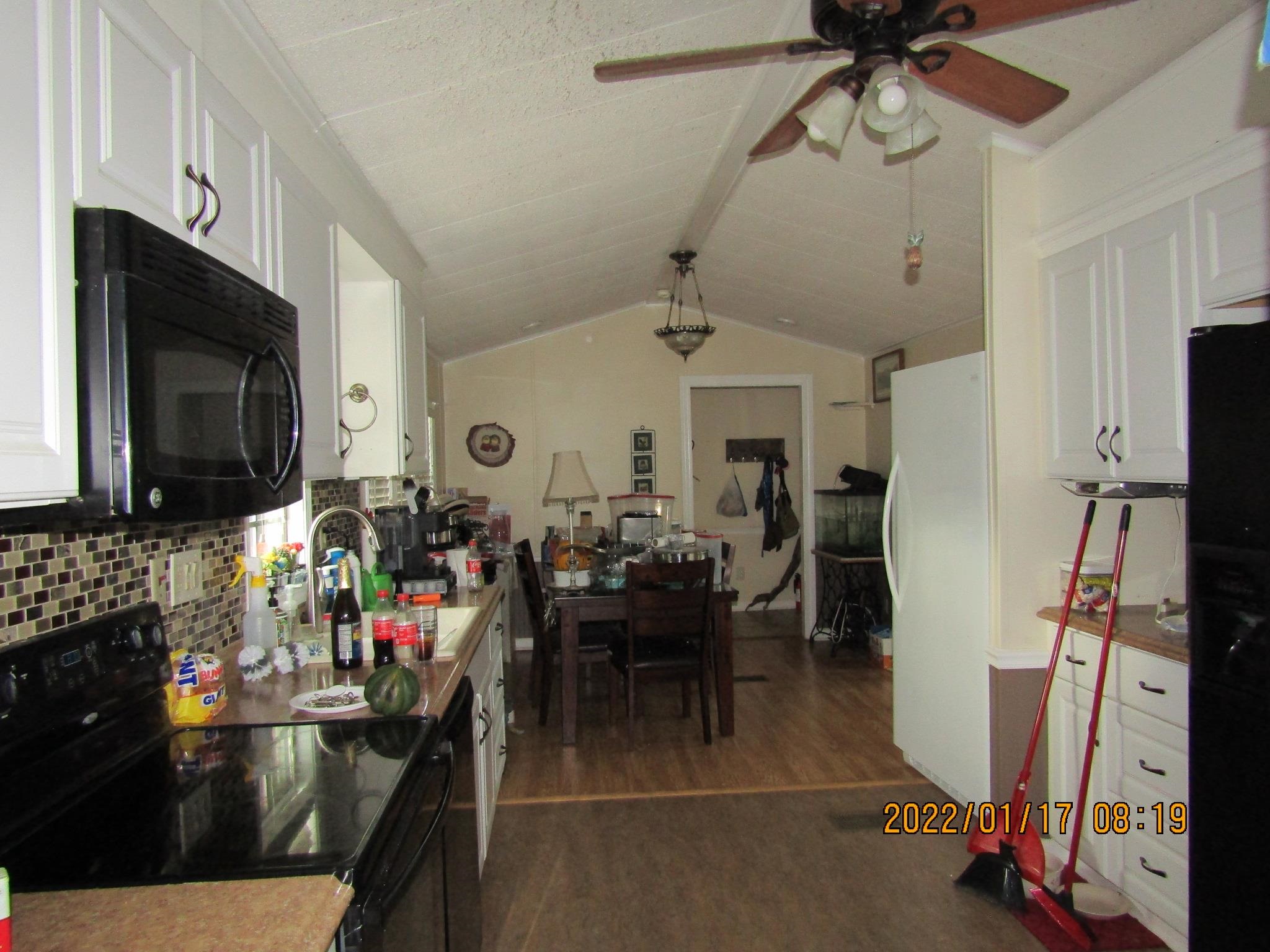 228 Defuniak Circle Lillian, AL 36549 - Photo 9 of 24