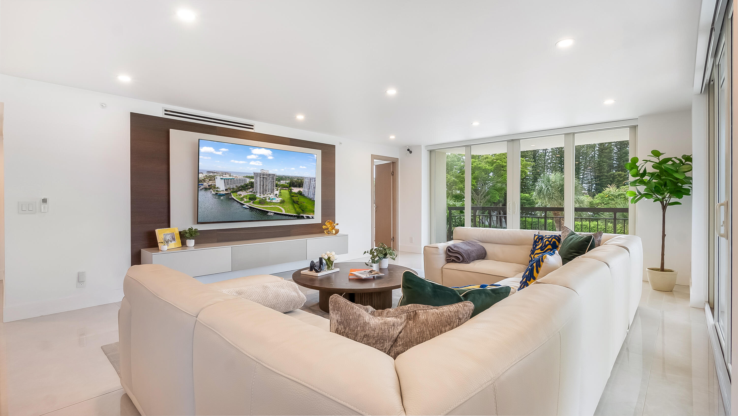 901 East Camino Real, Unit 2A Boca Raton, FL 33432 - Photo 5 of 30 DSC08320