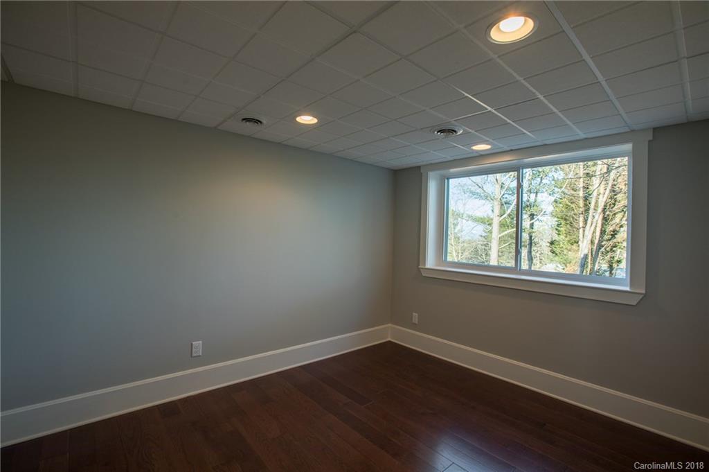 23 Gibbs Road Leicester, NC 28748 - Photo 15 of 30 Gallery Image 15