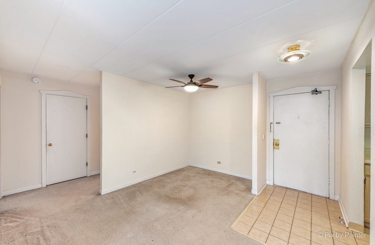 1 Renaissance Place, Unit 211 Palatine, IL 60067 - Photo 9 of 17 a view of an empty room