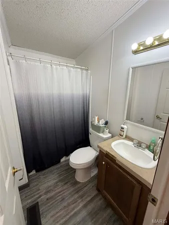 $169,900 | 31 Country Cove, Benton, MO 63736