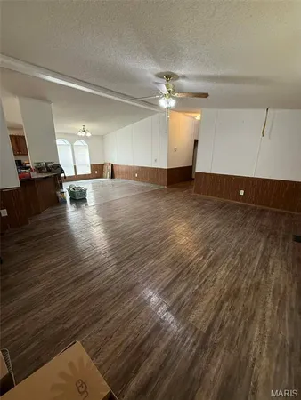 $169,900 | 31 Country Cove, Benton, MO 63736