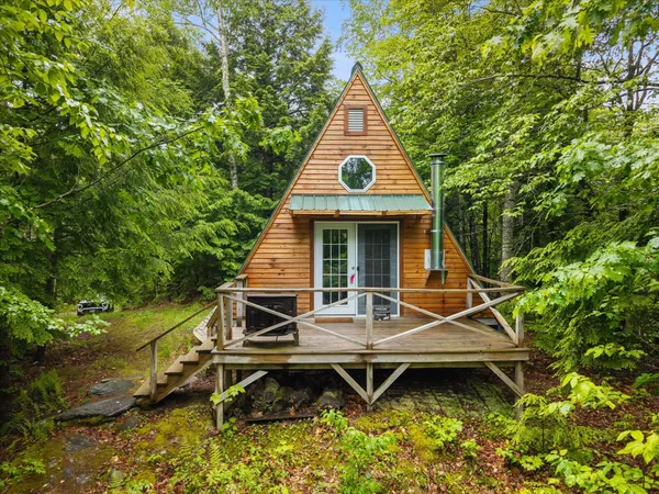 $169,000 | 104 Drake Pond Road, Jackson, ME 04921
