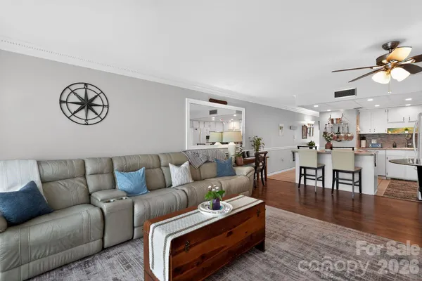 $295,500 | 1210 North Waccamaw Drive, Unit 1105, Murrells Inlet, SC 29576